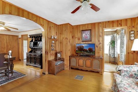 5 Grant St, Maynard, MA 01754 photo 9
