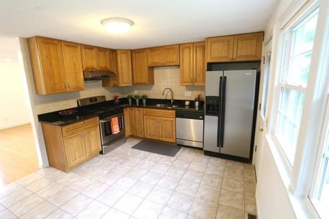 9 Robert Rd, Randolph, MA 02368 photo 17