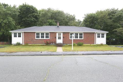 9 Robert Rd, Randolph, MA 02368 photo 1