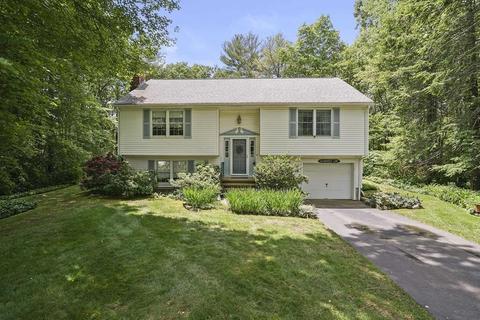 24 Harvest Ln, Hingham, MA 02043 photo 2