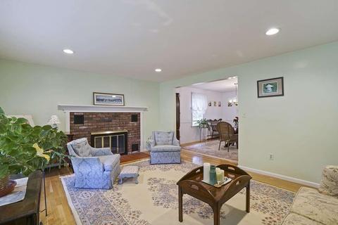 24 Harvest Ln, Hingham, MA 02043 photo 6