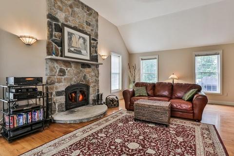 21 Blue Jay Ln, Pelham, NH 03076 photo 14