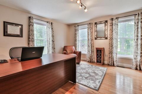 21 Blue Jay Ln, Pelham, NH 03076 photo 5