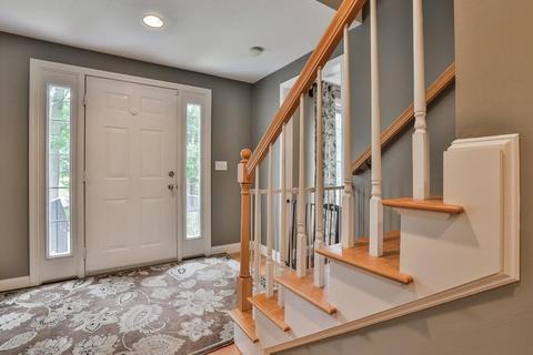 21 Blue Jay Ln, Pelham, NH 03076 photo 4