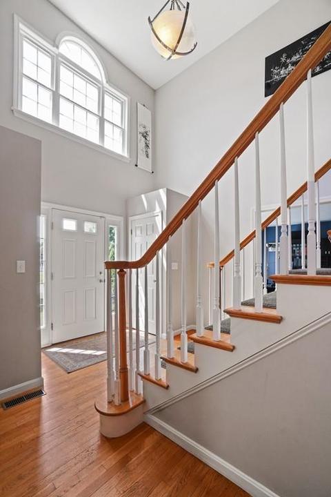 10 Rolling Meadow Dr, Millis, MA 02054 photo 4