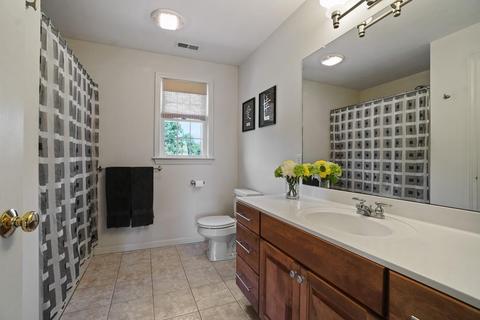 10 Rolling Meadow Dr, Millis, MA 02054 photo 31