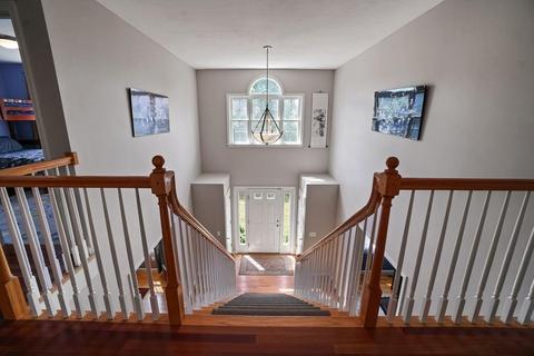 10 Rolling Meadow Dr, Millis, MA 02054 photo 21