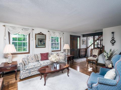 26 Mill St, Dunstable, MA 01827 photo 14