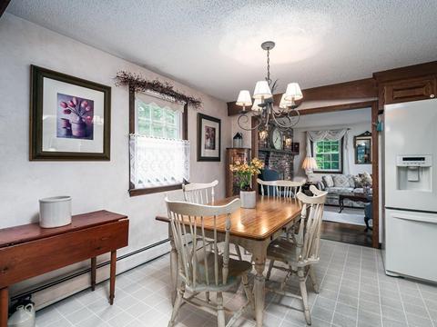 26 Mill St, Dunstable, MA 01827 photo 6