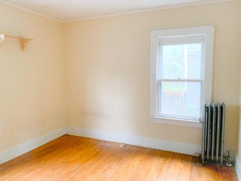 98 Sylvan St, Springfield, MA 01108 photo 9