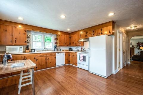 23 Pine Crest Dr, Worcester, MA 01604 photo 3