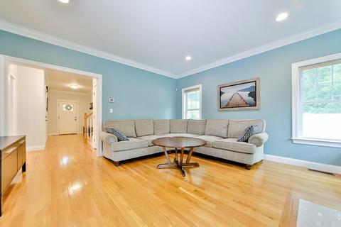 52 Garfield Rd, Dedham, MA 02026 photo 9