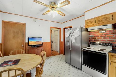 7 Whitehall St, Dedham, MA 02026 photo 6