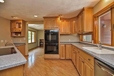 4 Apple Valley Dr, Acton, MA 01720 photo 9