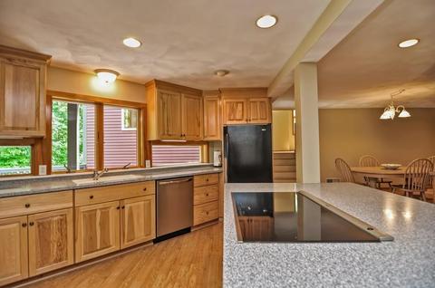 4 Apple Valley Dr, Acton, MA 01720 photo 10