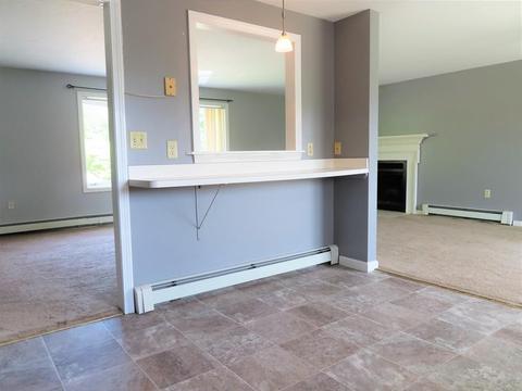 1 Narragansett Ave #A, Worcester, MA 01607 photo 8