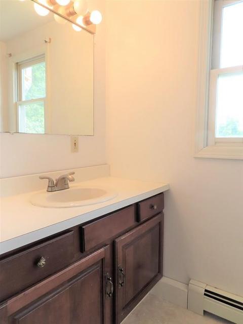 1 Narragansett Ave #A, Worcester, MA 01607 photo 14