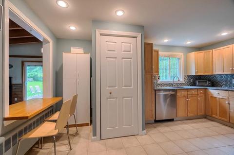 8 Allan Dr, Maynard, MA 01754 photo 11