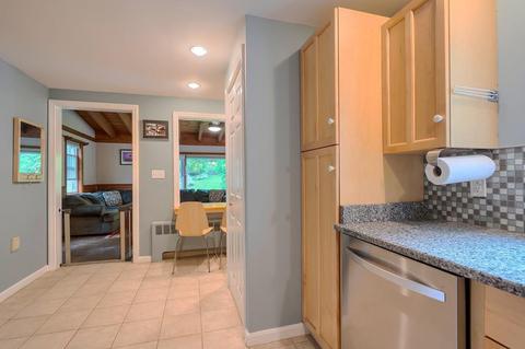 8 Allan Dr, Maynard, MA 01754 photo 3