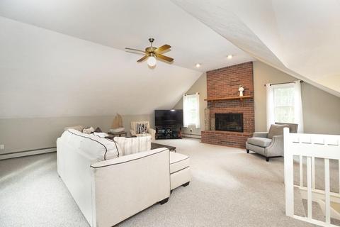 81 Summer St, Hingham, MA 02043 photo 7