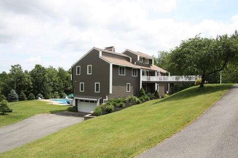 35 Bayberry Hill Rd, Townsend, MA 01474 photo 2