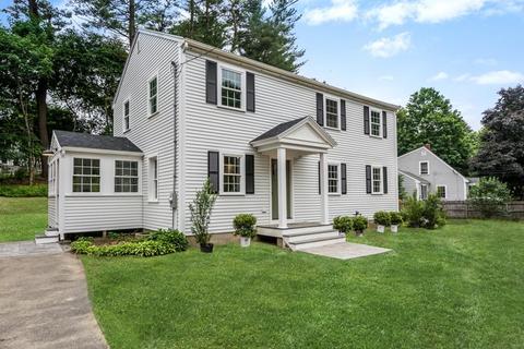 32 Hemlock Rd, Hingham, MA 02043 photo 1
