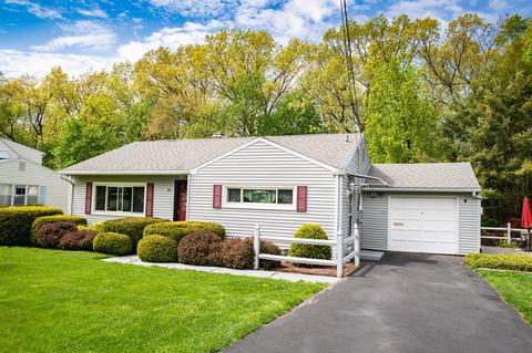66 Audley Rd, Springfield, MA 01118 photo 4