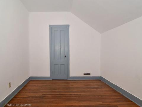 106 Johnson St, Fall River, MA 02723 photo 9