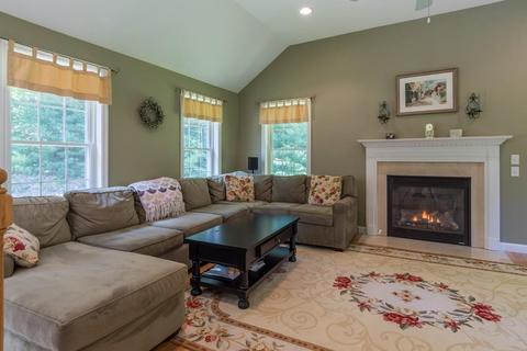 2 Tranquility Ln, Amherst, NH 03031 photo 11