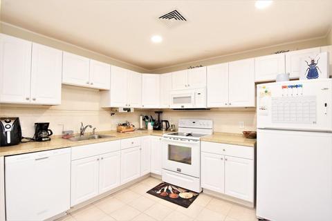 131 Forest St #E7, Saugus, MA 01906 photo 2