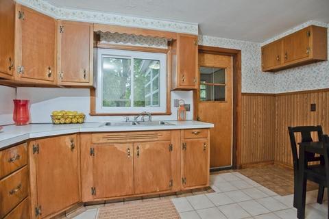 40 Brittany Rd, Springfield, MA 01151 photo 15