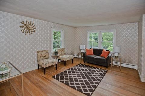 40 Brittany Rd, Springfield, MA 01151 photo 4