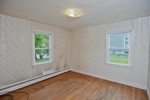 40 Brittany Rd, Springfield, MA 01151 photo 24