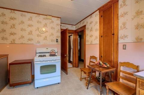 65 E Pleasant St, Lawrence, MA 01841 photo 8