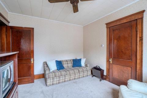 65 E Pleasant St, Lawrence, MA 01841 photo 9