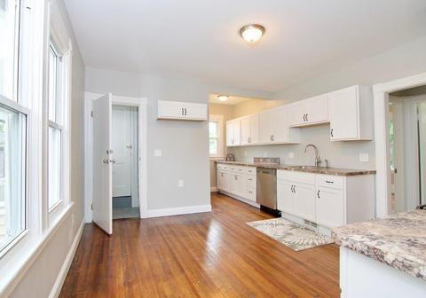 45 Middlesex St, Springfield, MA 01109 photo 5