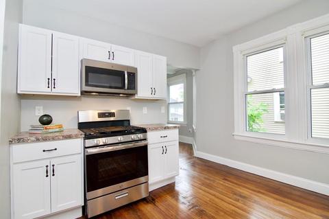 45 Middlesex St, Springfield, MA 01109 photo 8