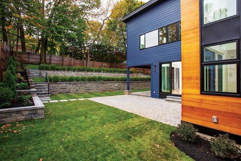 302 Mason Ter, Brookline, MA 02446 photo 25