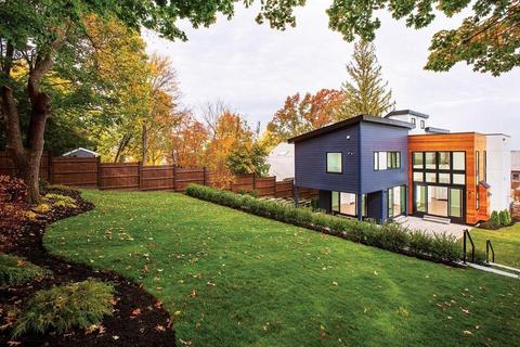 302 Mason Ter, Brookline, MA 02446 photo 28