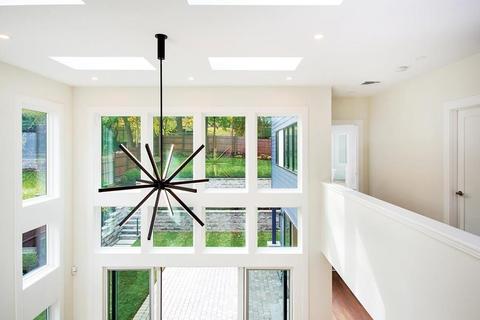 302 Mason Ter, Brookline, MA 02446 photo 10