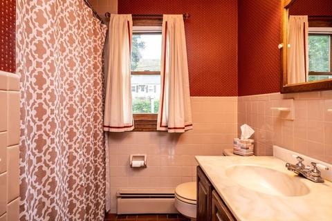 123 Croyden Ter, Springfield, MA 01104 photo 12