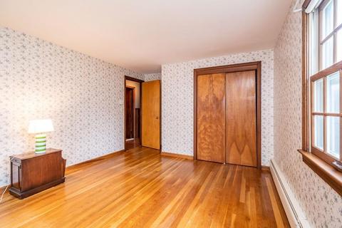 123 Croyden Ter, Springfield, MA 01104 photo 16