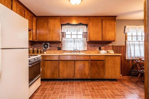 123 Croyden Ter, Springfield, MA 01104 photo 5