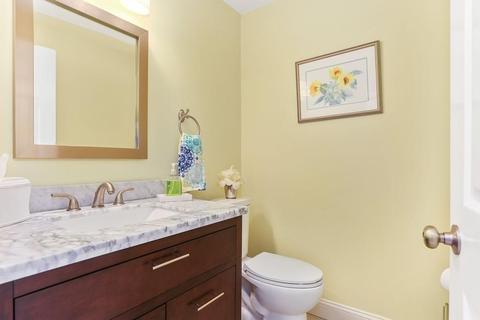 287 Ocean St #D1, Hyannis, MA 02601 photo 13