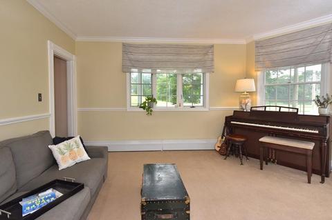 39 Elmwood St, Maynard, MA 01754 photo 12