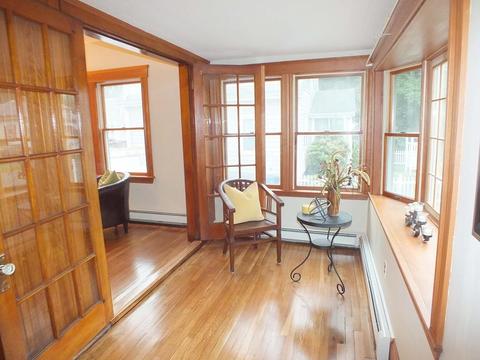 34 Richard St, Saugus, MA 01906 photo 2