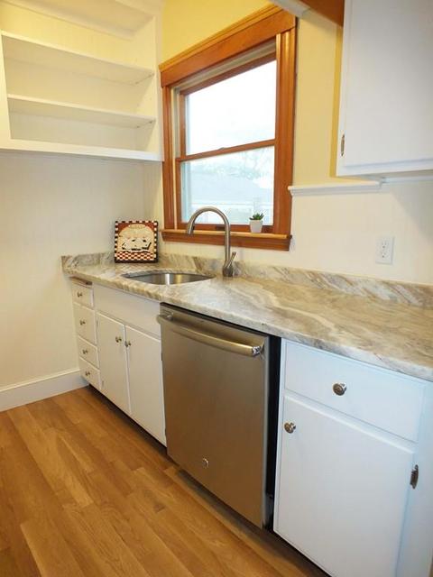 34 Richard St, Saugus, MA 01906 photo 13