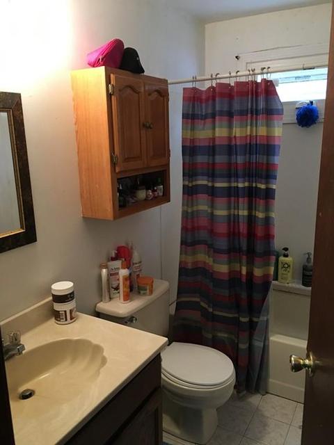 138 Roy St, Springfield, MA 01104 photo 10