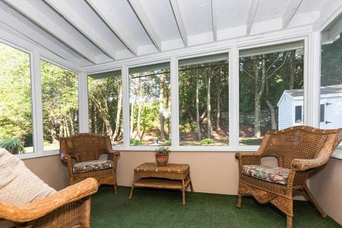 186 Madeleine Ave, Woonsocket, RI 02895 photo 15