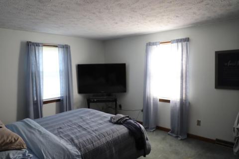 36 Guy Pl, West Springfield, MA 01089 photo 11